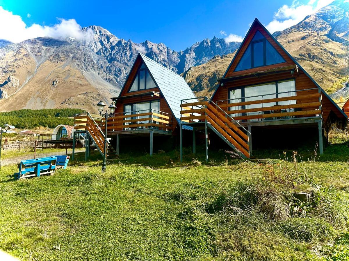 T&T Cottage Stepancminda Exteriér fotografie